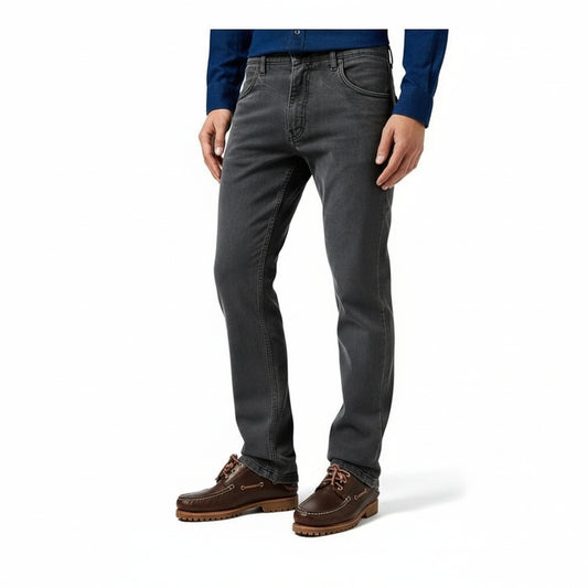Wrangler Greensboro Whispered Wash Straight Jeans Grey, Men