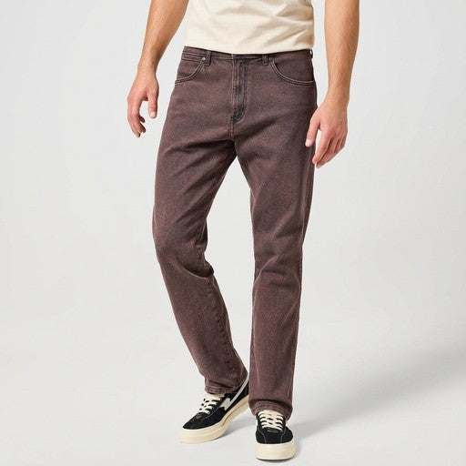 Wrangler Frontier Burgundy Straight Jeans, Men