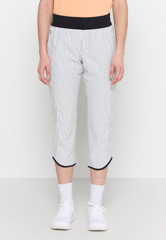 Columbia Claudia Ridge™ Capri (ZZO2JVE67-Q00) Women