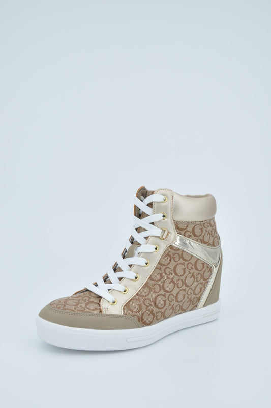 Guess Footwear (FL5LYSFAL12-BEIBR) Women
